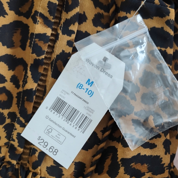 Leopard Print Dress Size Medium NWT - Picture 10 of 10